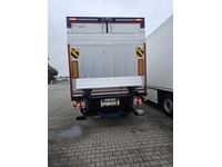 ZELJ895_2781954 vehicle image