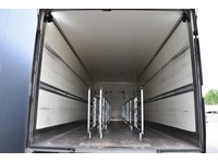 TOC1273_2963753 vehicle image