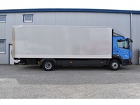 TOC1273_2963753 vehicle image