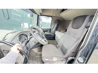 TAMZ4659_2738405 vehicle image