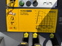 AGRO3463_2659969 vehicle image