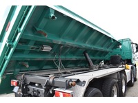 TOC1273_2864913 vehicle image