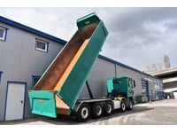 TOC1273_2864913 vehicle image