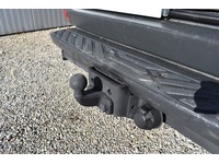 TOC1273_2761105 vehicle image