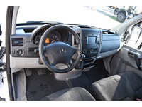 TOC1273_2761105 vehicle image