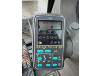 0072026 vehicle image