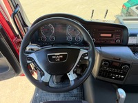 UNIK8334_2912812 vehicle image