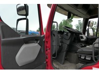 DOLD2821_2699368 vehicle image