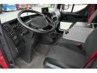 DOLD2821_2699368 vehicle image