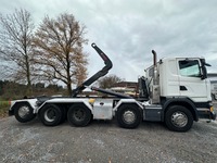 UNIK8334_2763309 vehicle image