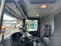 UNIK8334_2763309 vehicle image