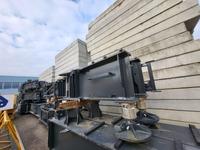 BISC10471_2736209 vehicle image