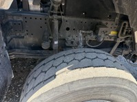 TOLA8240_2687587 vehicle image