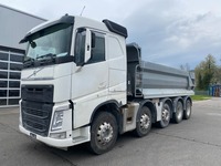 VTBO844_2879163 vehicle image