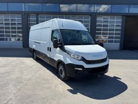 AGRO3463_2910477 vehicle image