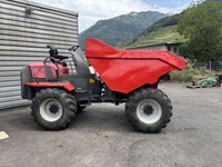 MERC9702_3027851 vehicle image