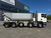 AGRO3463_3030082 vehicle image