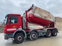 0058026 vehicle image