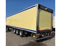 0559025 vehicle image