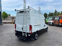 AGRO3463_2972135 vehicle image