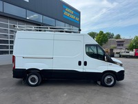 AGRO3463_2972135 vehicle image