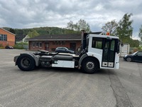 MBTR124_2695906 vehicle image