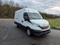 Kall37_2846170 vehicle image