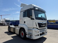 ZELJ895_2980290 vehicle image