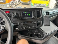 AGRO3463_3017864 vehicle image