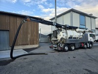 ZIAL184_2763322 vehicle image