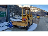 JAQU922_2930796 vehicle image