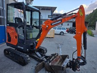 VISI1614_2720054 vehicle image
