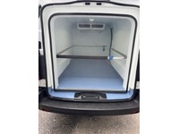 STUD177_2902058 vehicle image