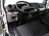 DTCH10536_2800618 vehicle image