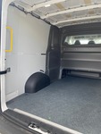 BARR136_2926471 vehicle image