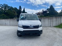 BARR136_2926471 vehicle image