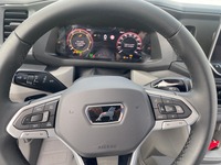 BARR136_2926471 vehicle image