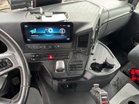 AGRO3463_2879156 vehicle image