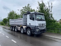 DTCH10536_2848451 vehicle image
