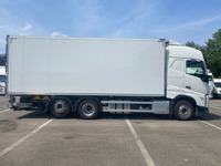 VTBO844_2972136 vehicle image