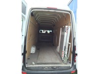 TOMY4226_2760997 vehicle image