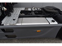 TOC1273_2940406 vehicle image