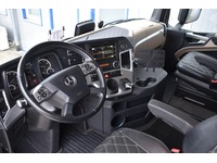 TOC1273_2940406 vehicle image
