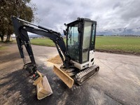 MERC9702_2776300 vehicle image