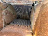 MERC9702_2868138 vehicle image