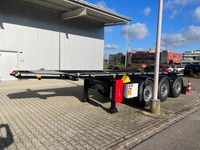 MART227_2767454 vehicle image