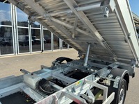 NFBE9310_2818669 vehicle image