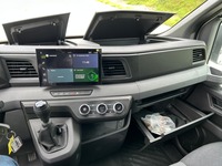 WIND191_2803278 vehicle image