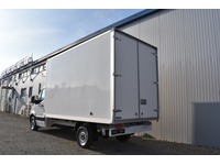 TOC1273_2783612 vehicle image