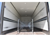 TOC1273_3027173 vehicle image